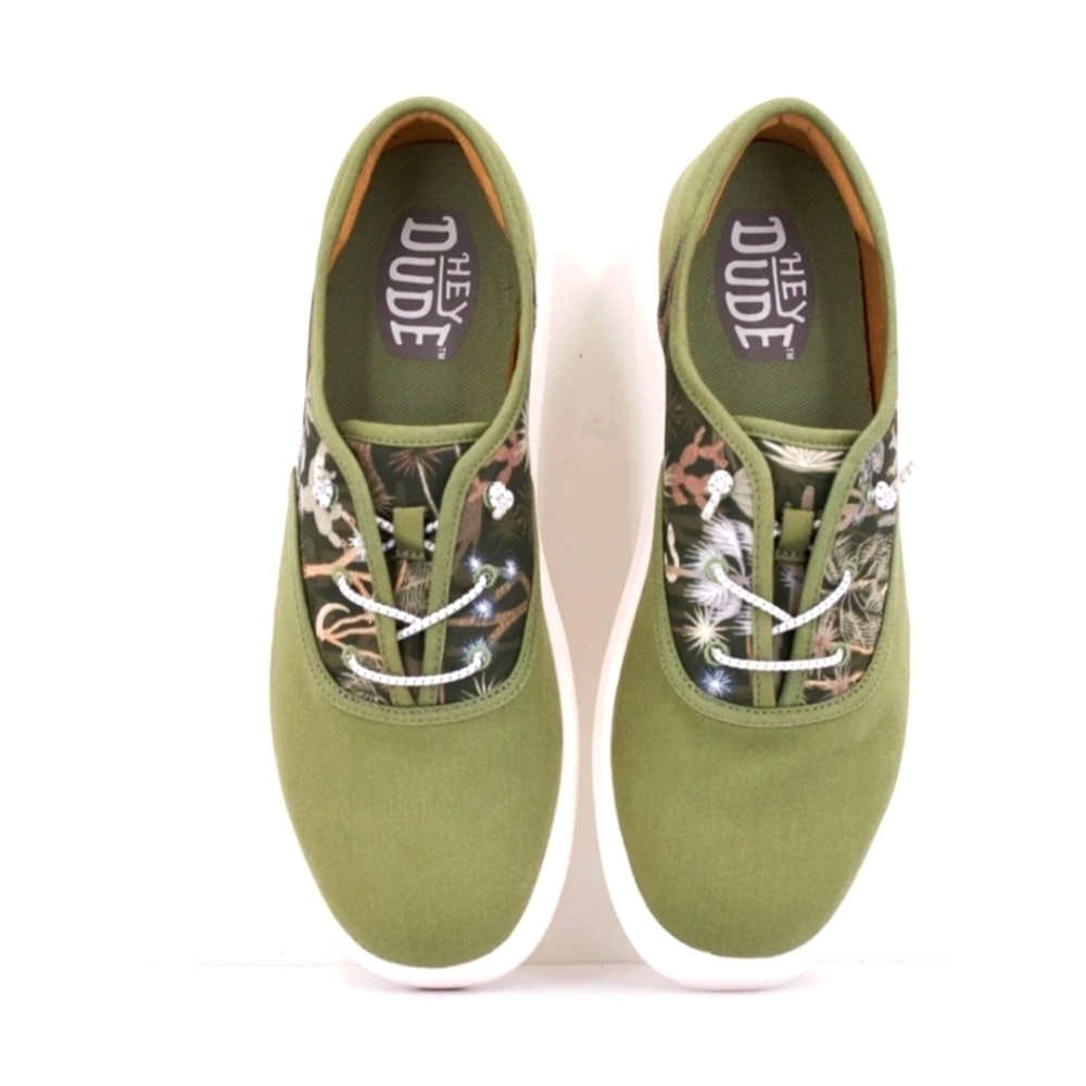 NWT Hey Dude Men's Conway Desert Slip On Sneakers